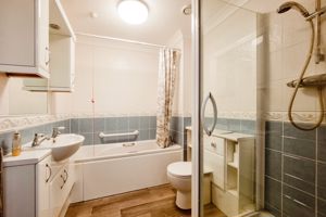 BATHROOM- click for photo gallery